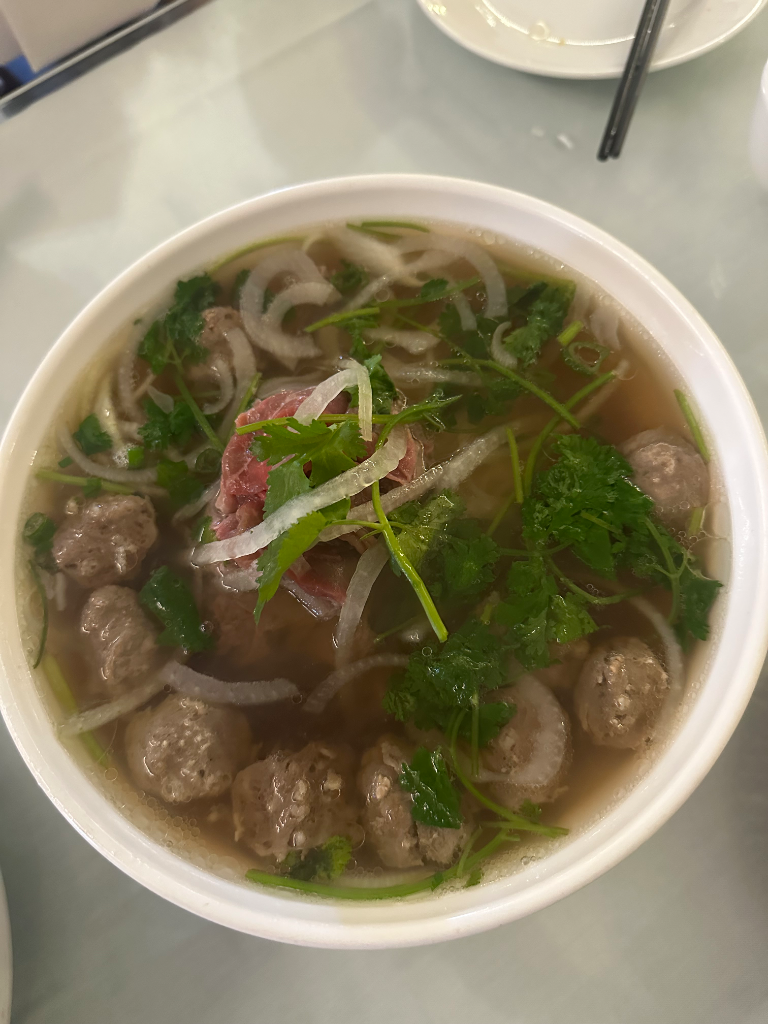 工廠區中的味美越南菜