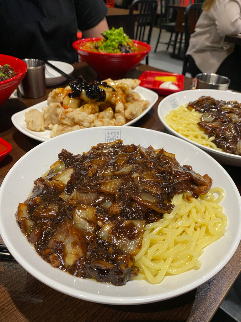 Kim’s Noodle Steeles - 非常抵食嘅韓國菜 (照片 1)