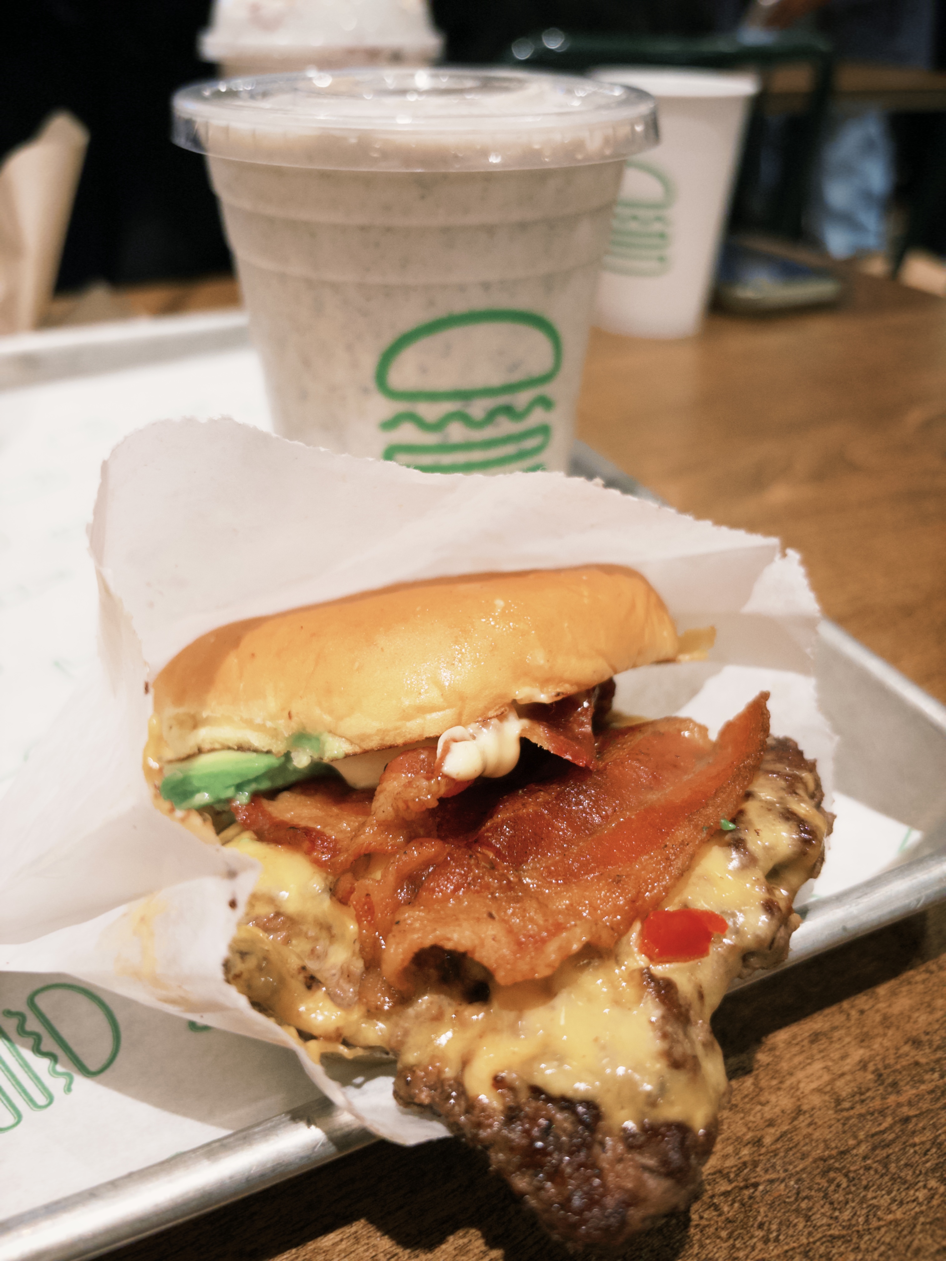Shake Shack - CF Chinook Centre - 卡加利第一間Shake Shack 點都要試下 (照片 4)
