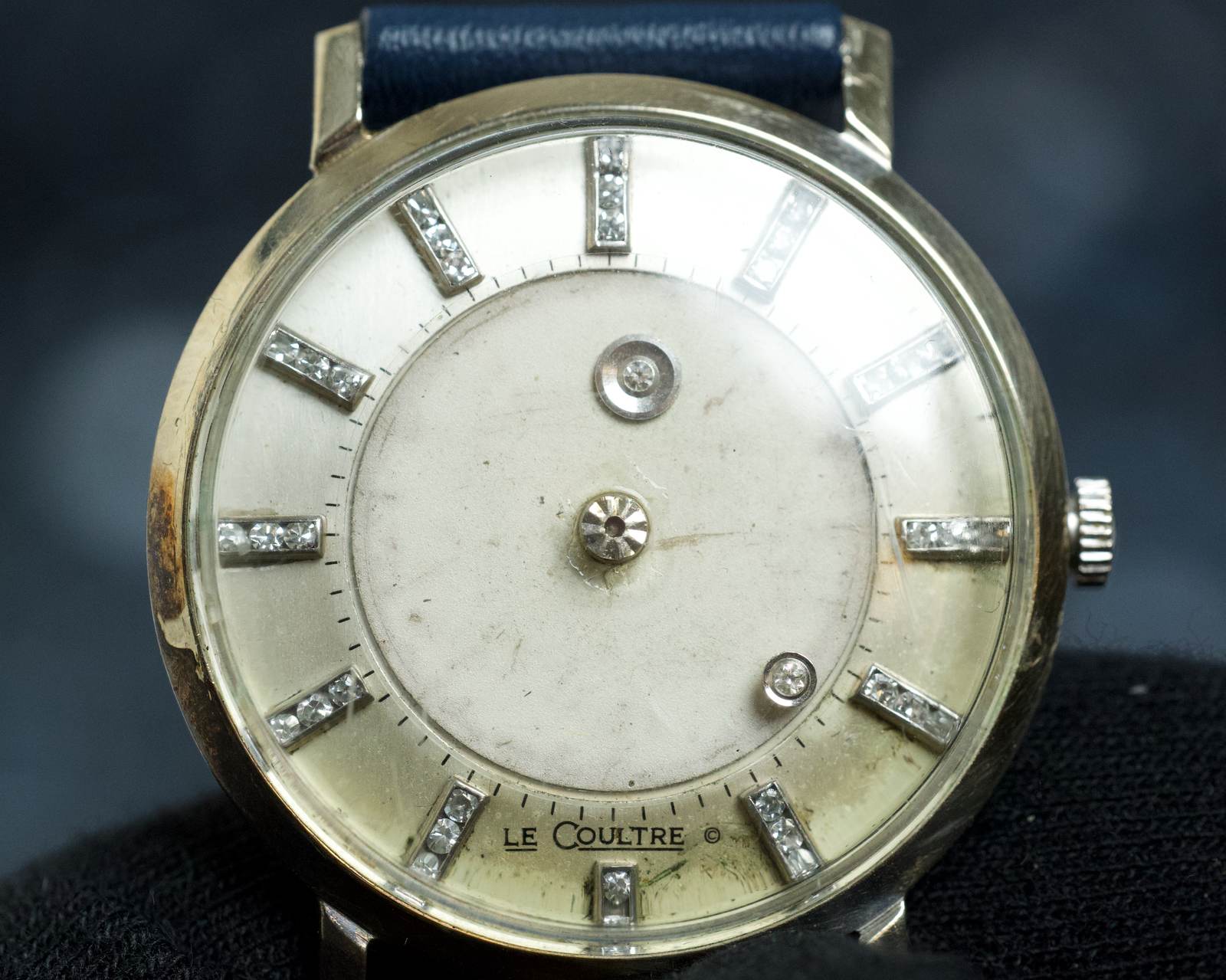 LeCoultre Mystery Dial, 14K Gold, 33mm