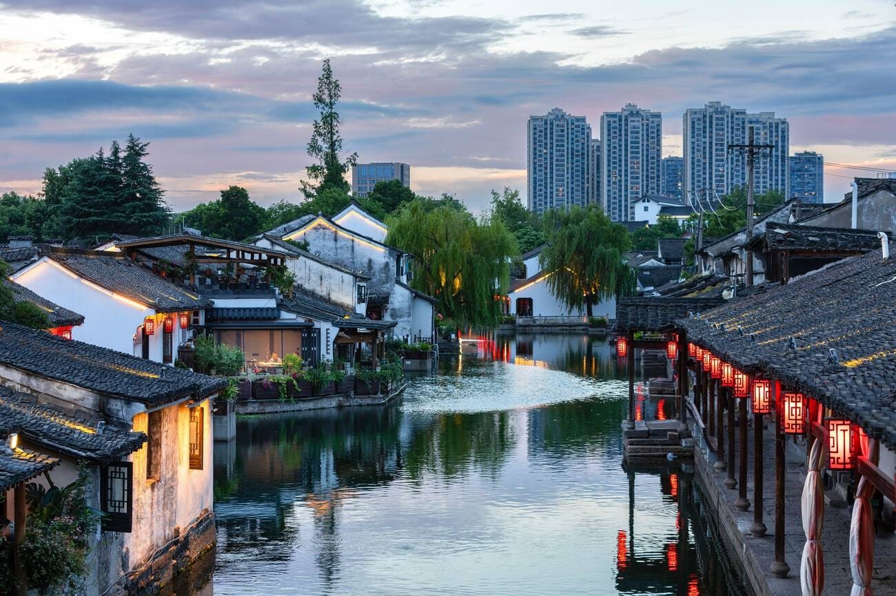 Hangzhou, Hengdian & Shaoxing — Drama, Culture & Zhejiang Discovery (6D5N) thumbnail 3