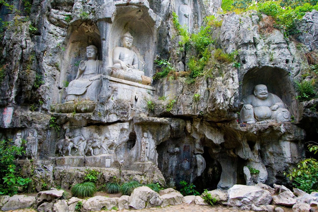 Temples, Tea Fields & the Magic of West Lake	