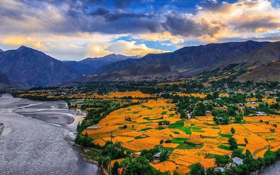 Into the Lush Swat Valley