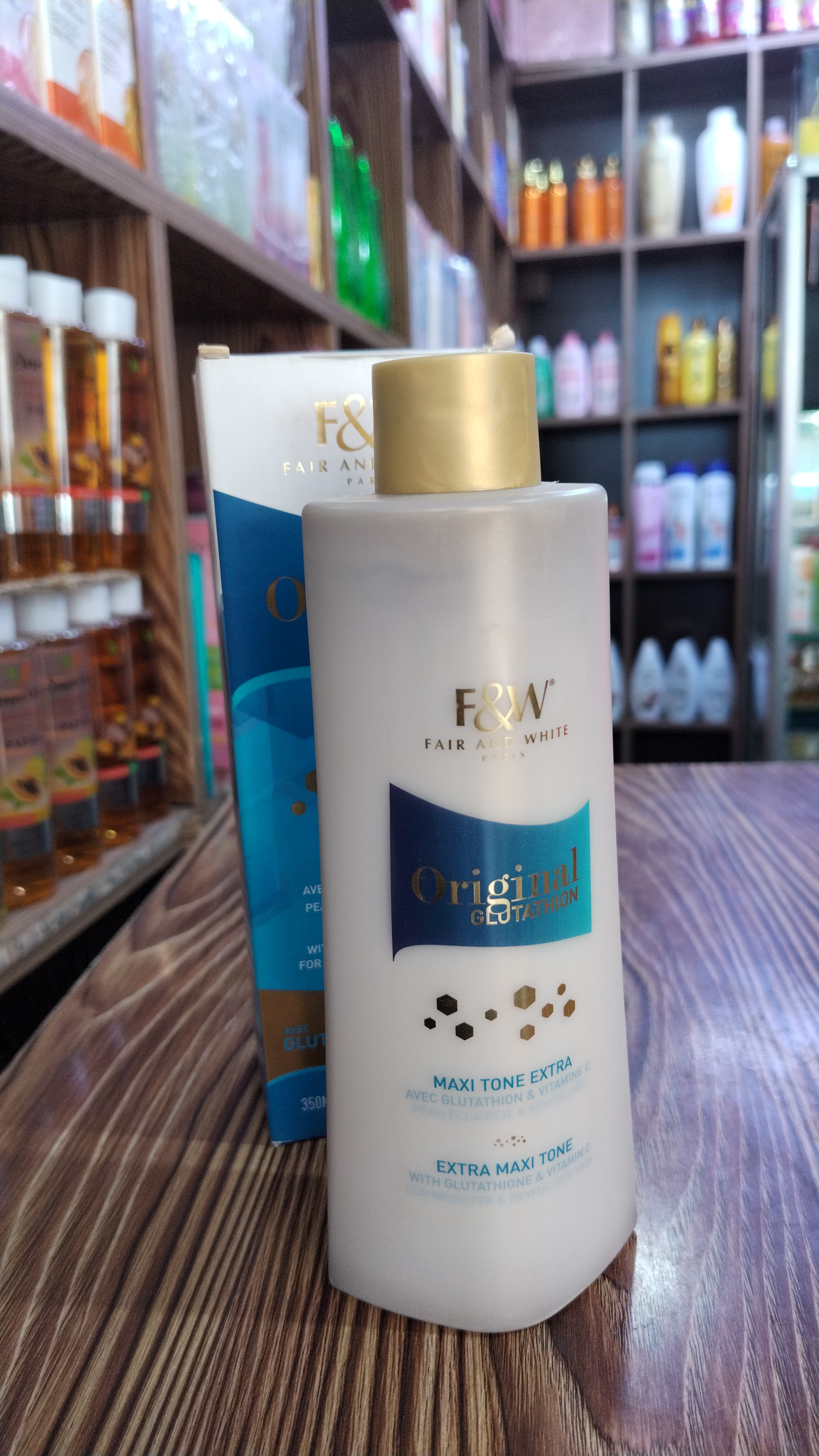FAIR AND WHITE LOTION  thumbnail 2