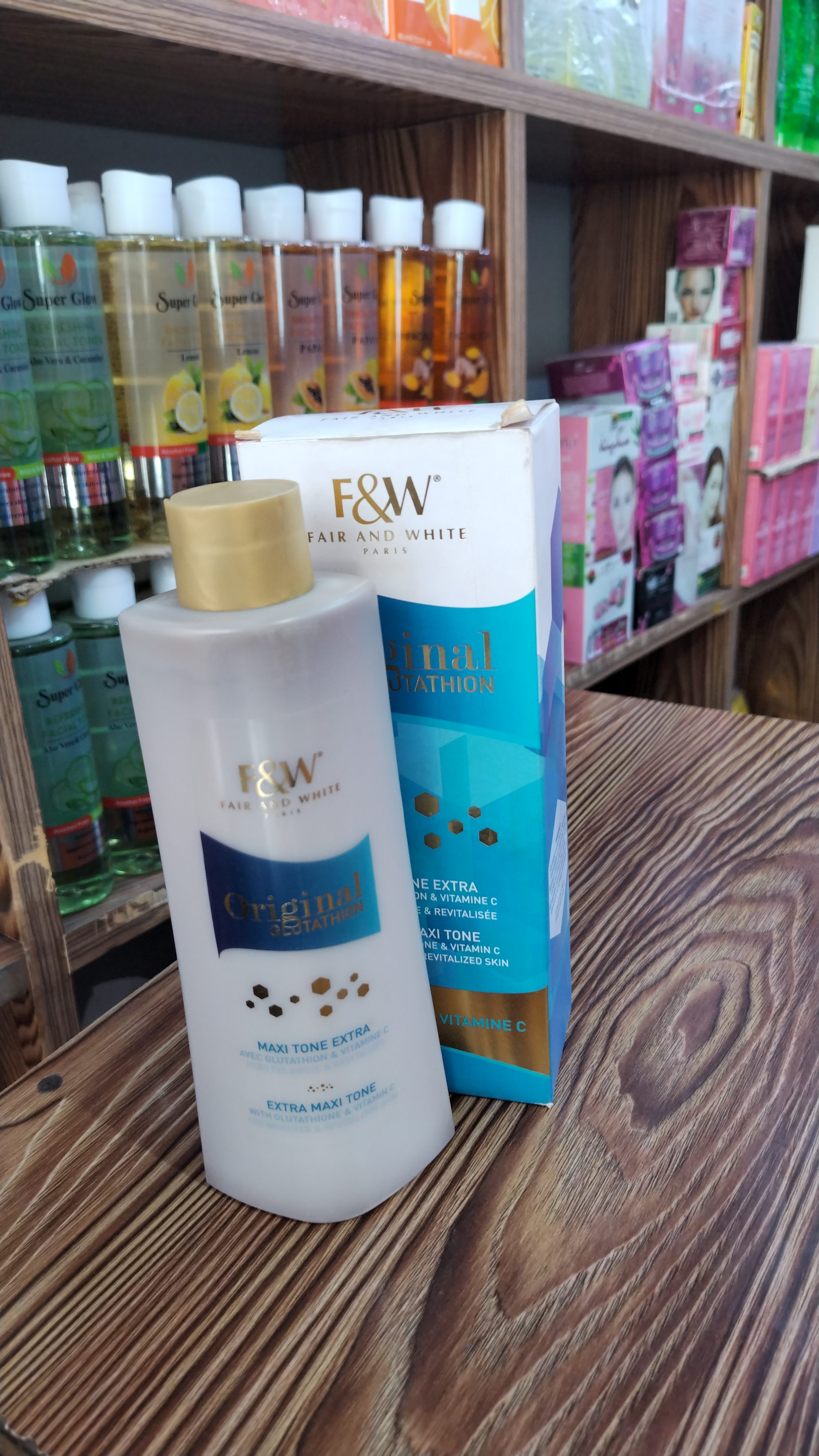 FAIR AND WHITE LOTION  thumbnail 3