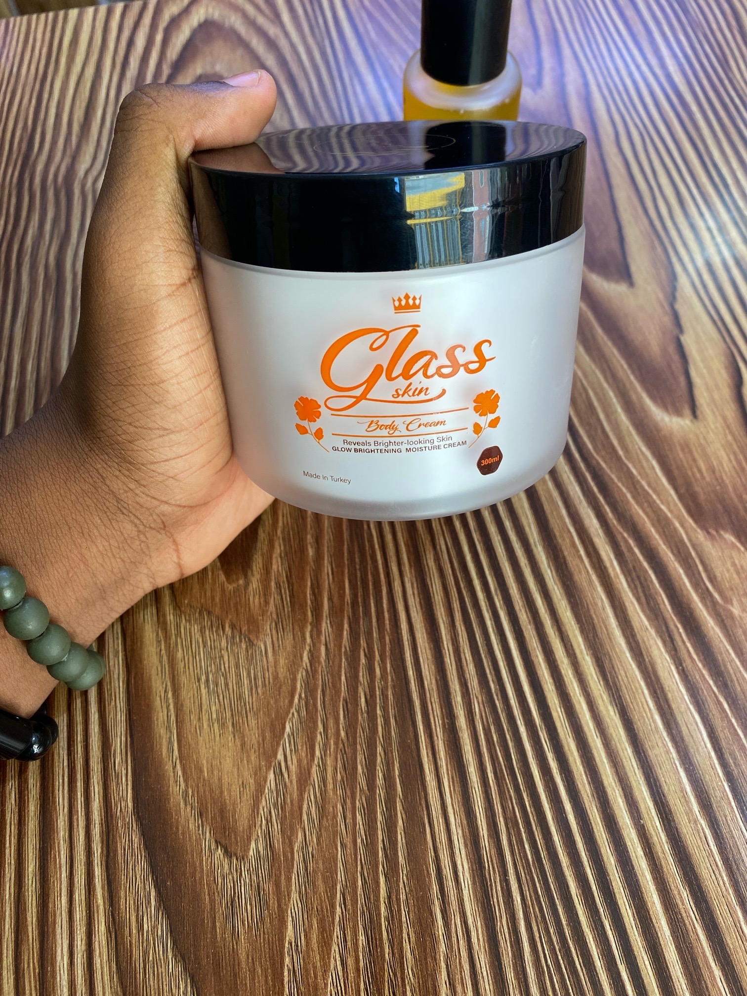 GLASS SKIN - Image 1
