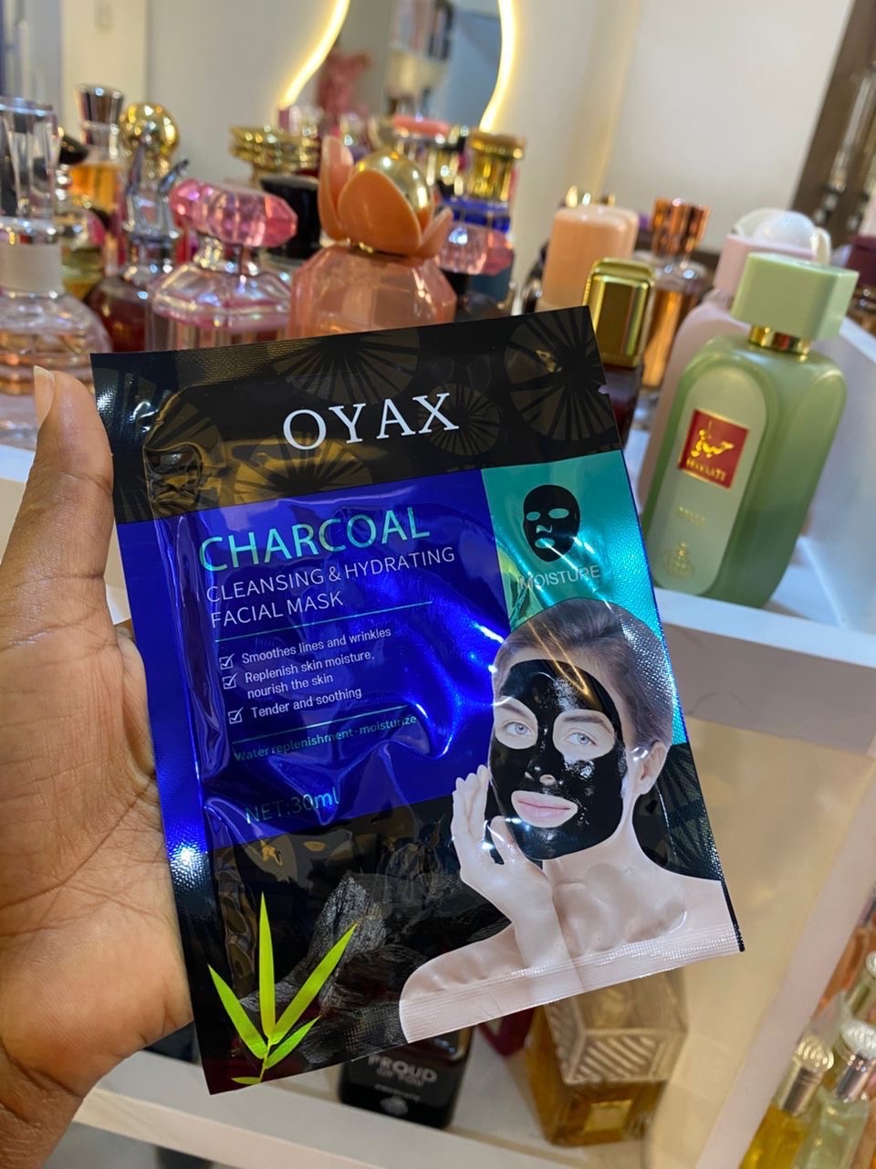 Facial mask  - Image 1
