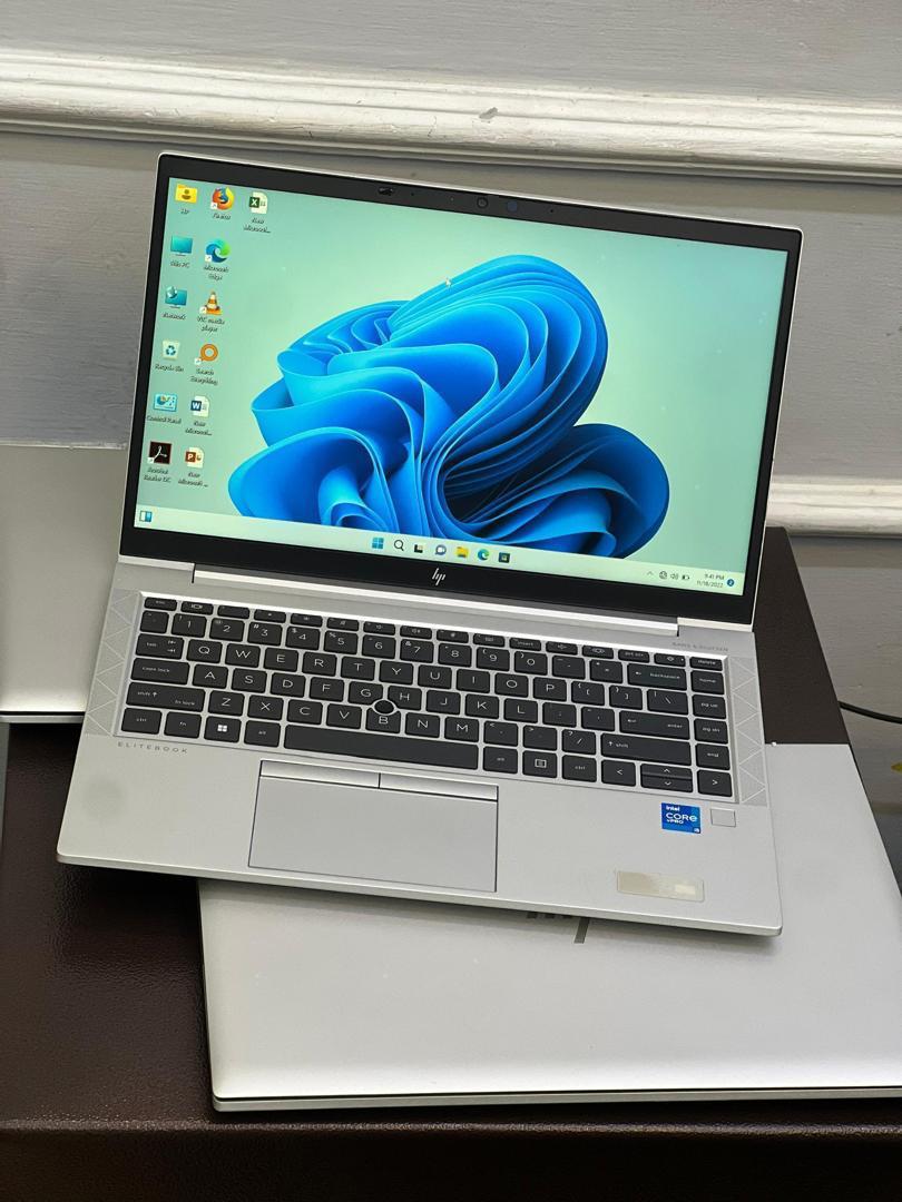 LAPTOP  - Image 1