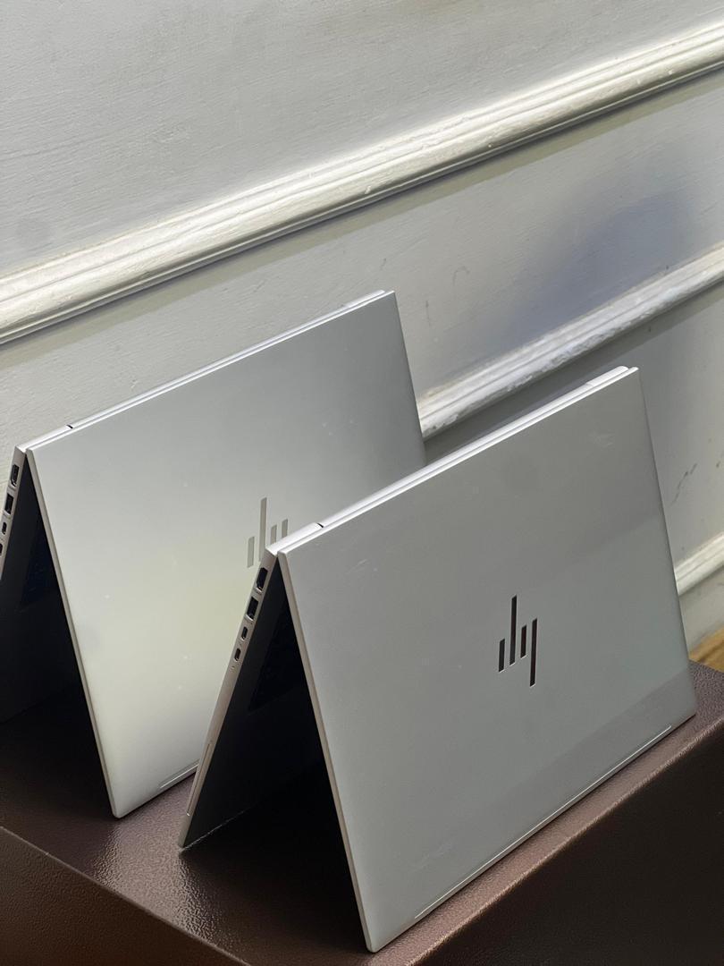 Laptop  thumbnail 4