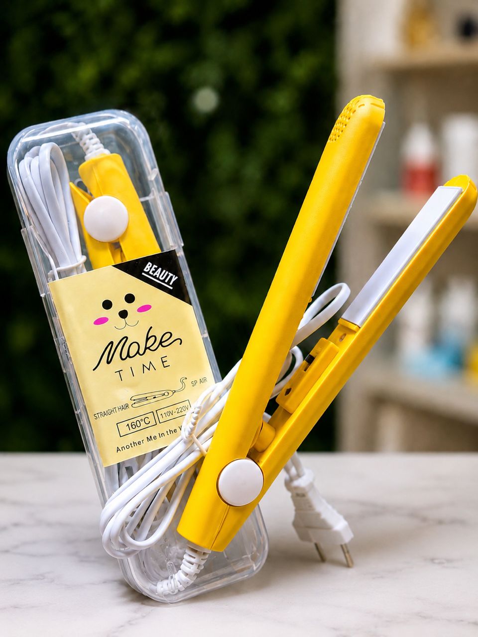 HAIR STRAIGHTENER 