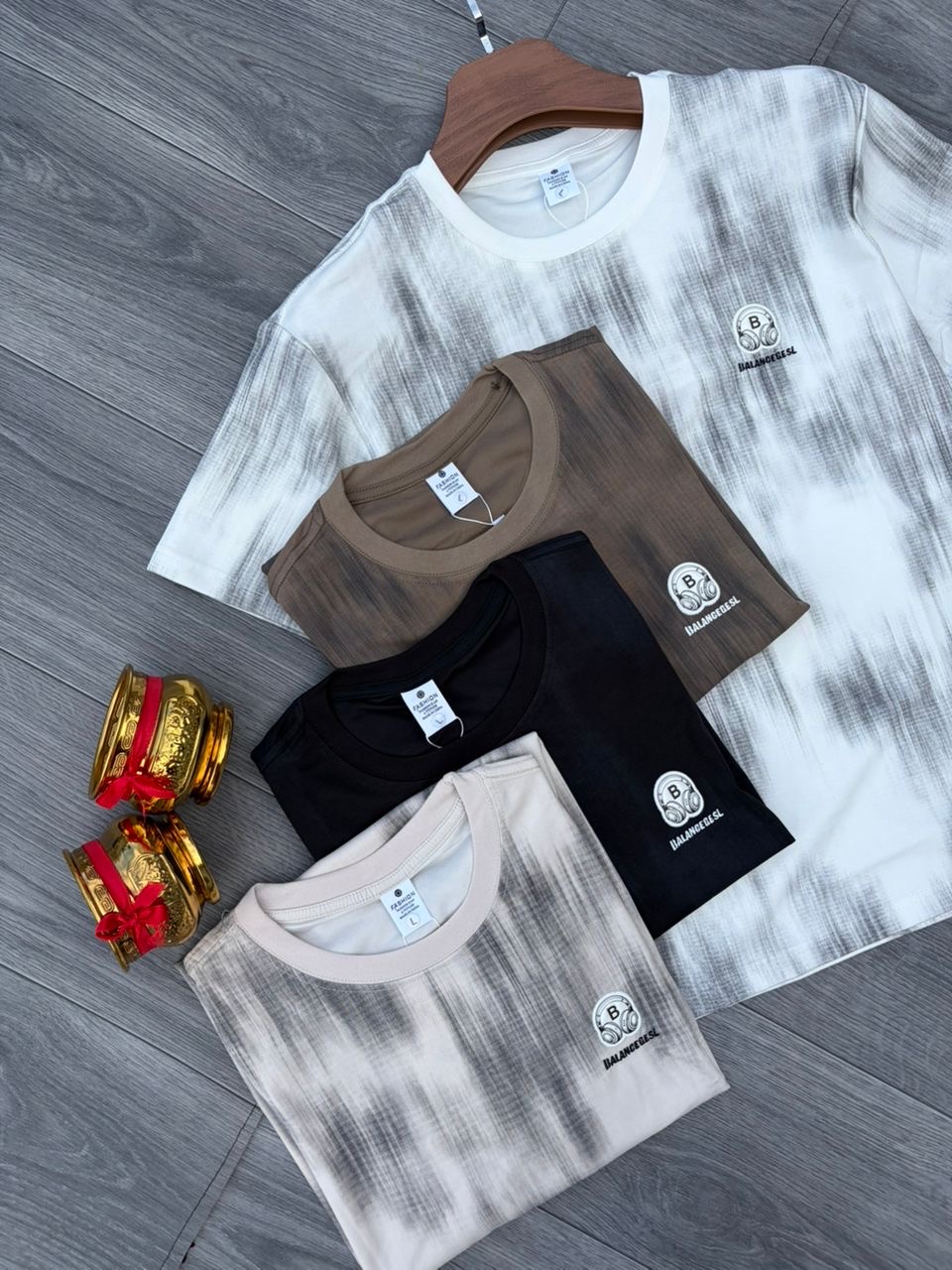 T-shirt - Image 1