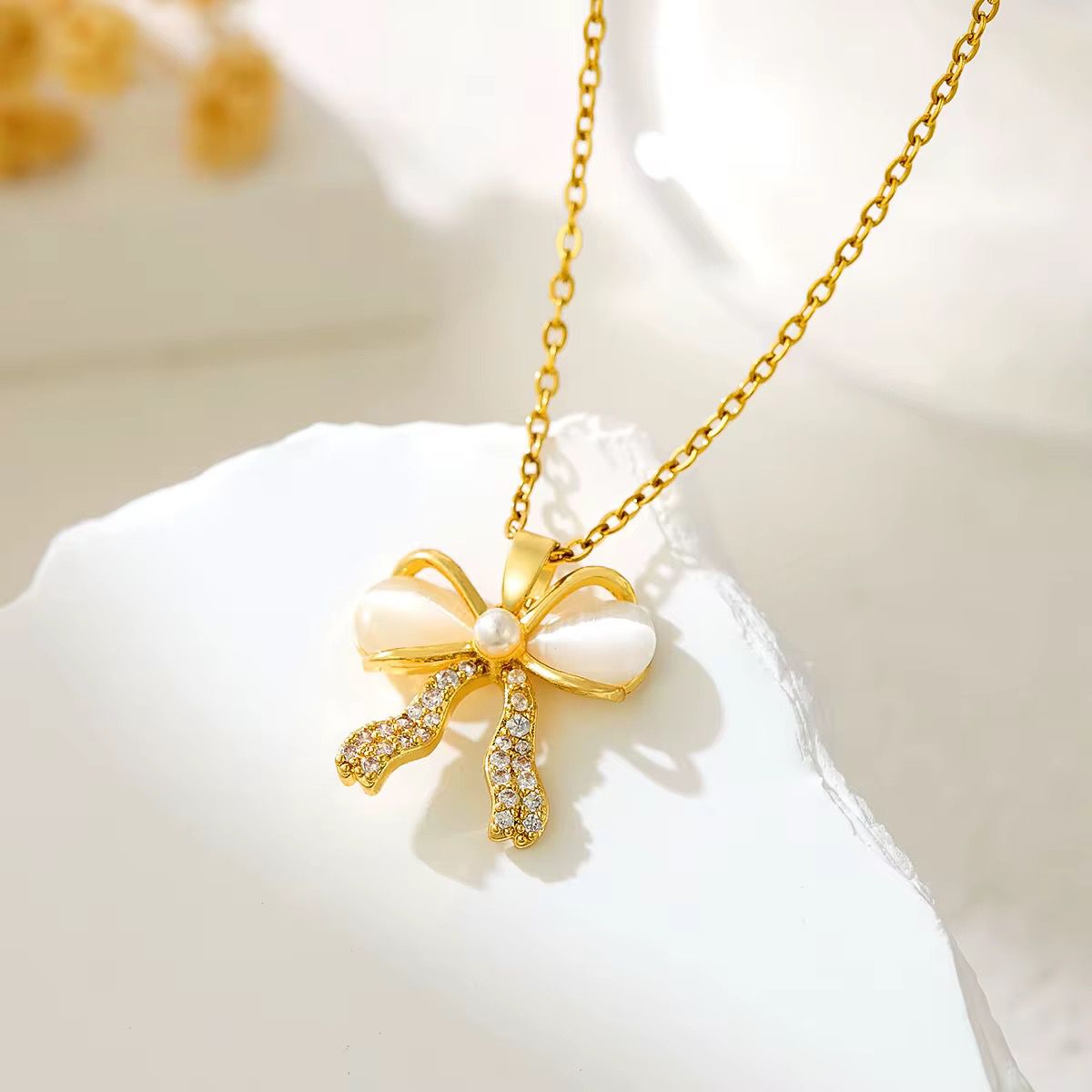girls chain thumbnail 4