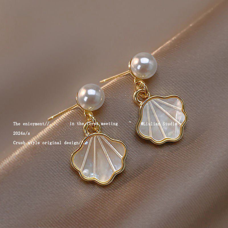 EARINGS thumbnail 5