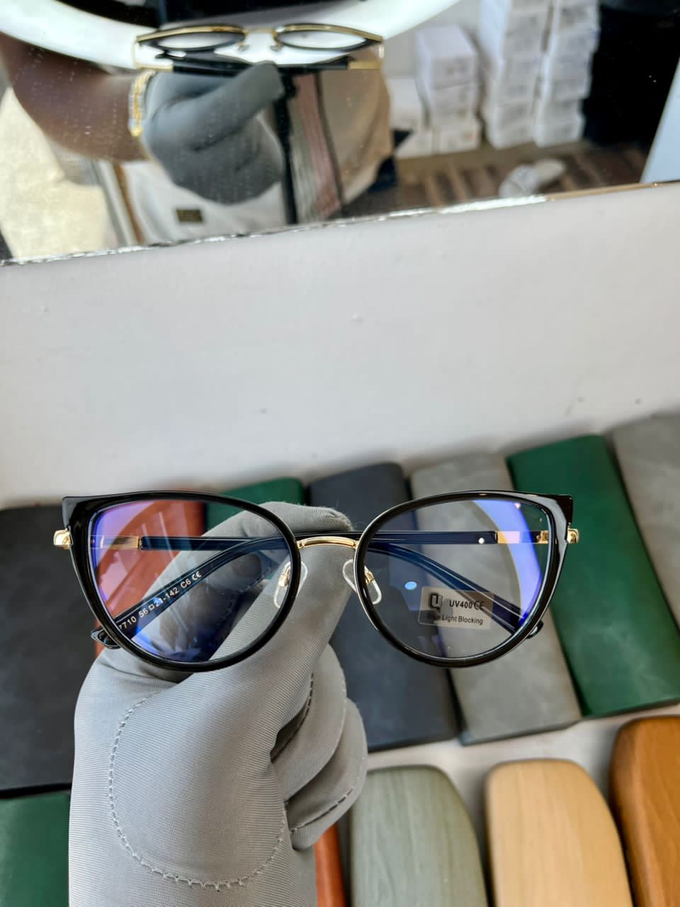 antiblue and photochromic frames