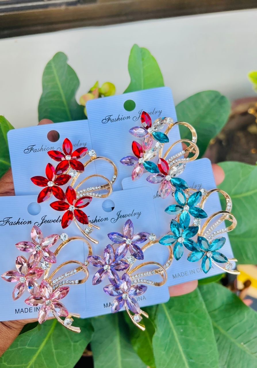 Brooch thumbnail 5