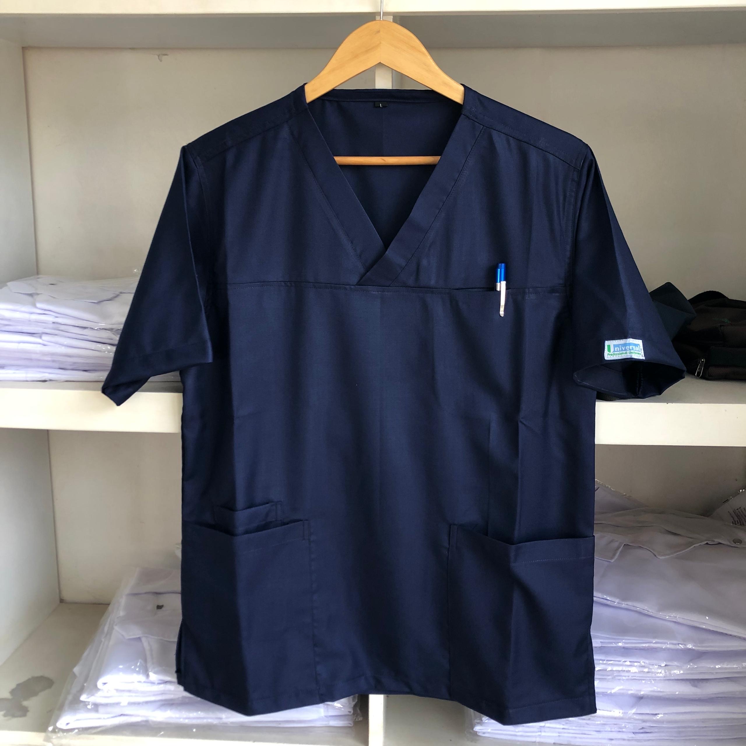 Medical Scrubs  thumbnail 2