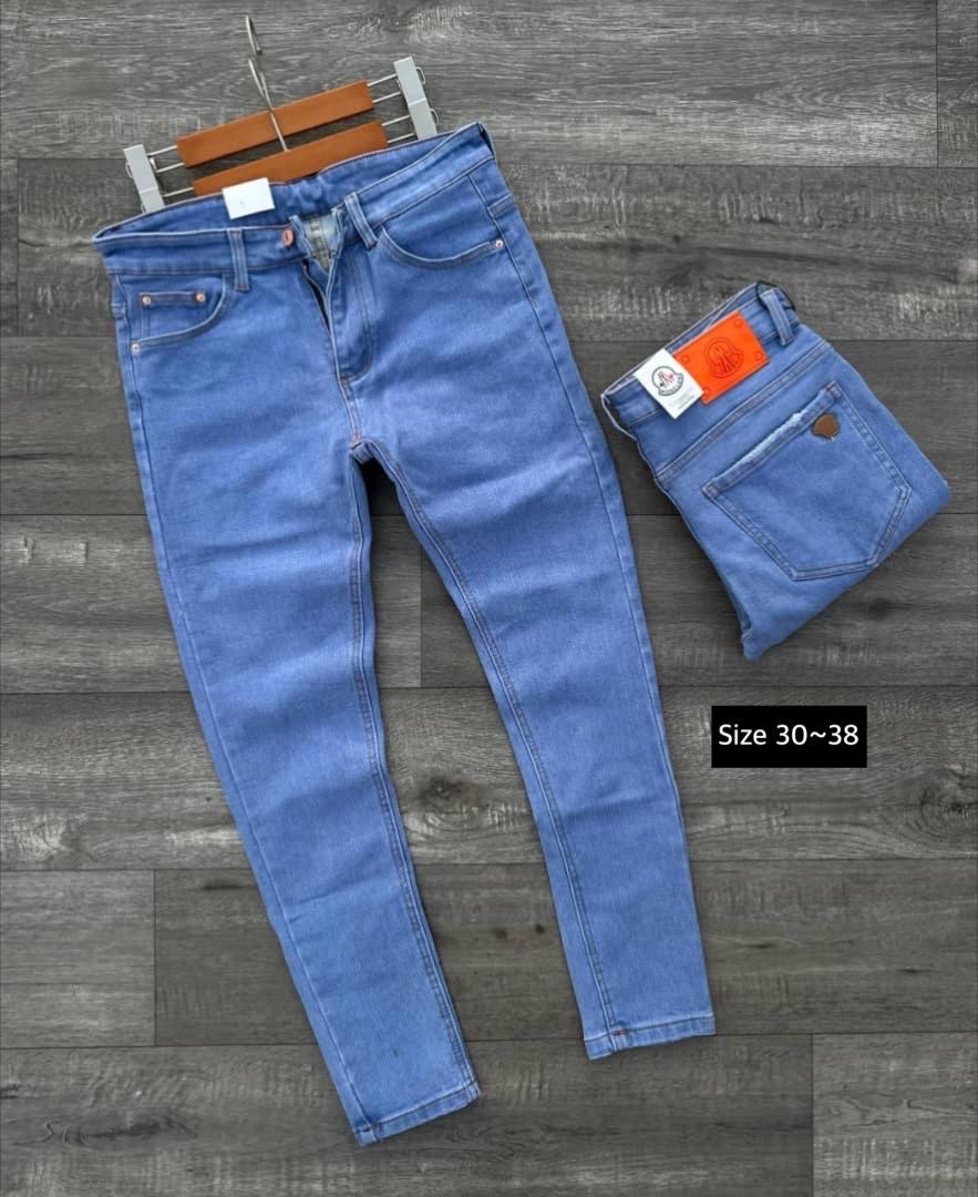 Classic & Comfortable jeans thumbnail 3
