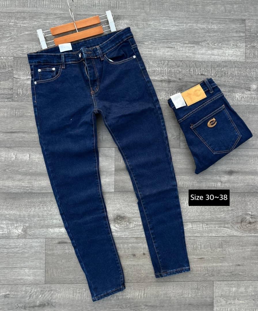 Classic & Comfortable jeans thumbnail 4
