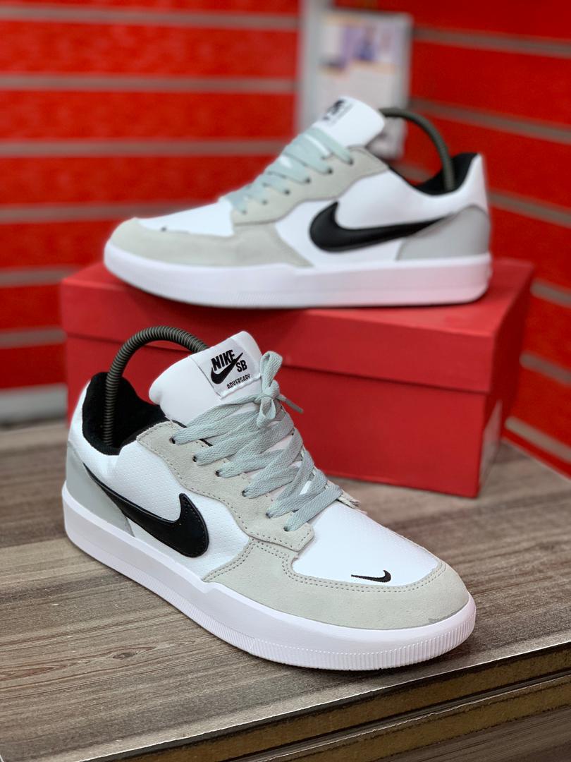 NIKE SB thumbnail 3