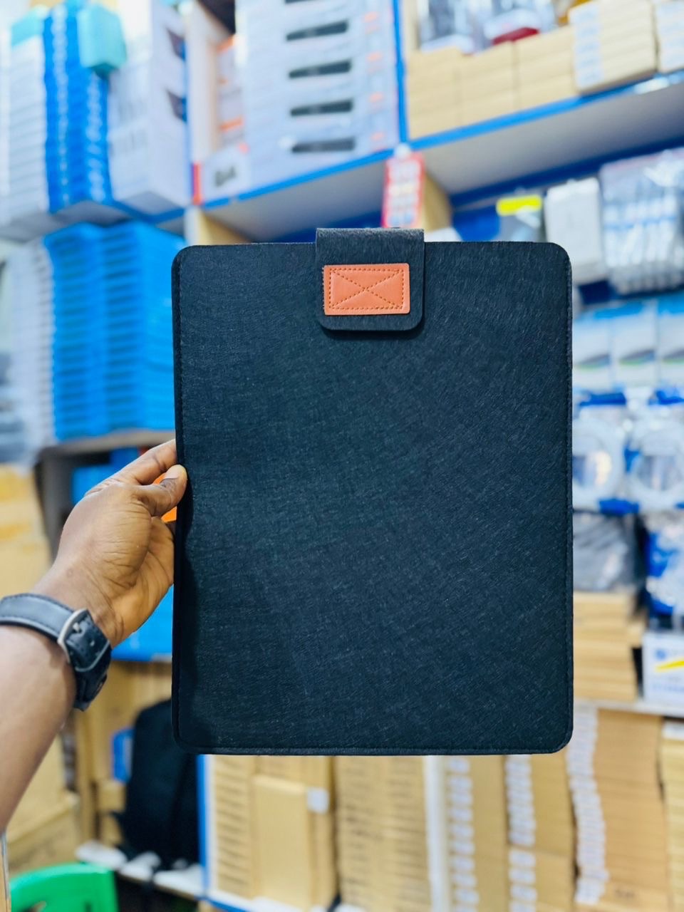  Laptop Carry Case - Image 1
