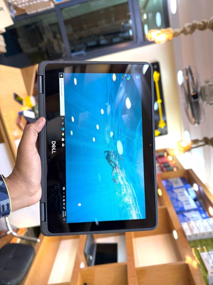 DELL LATITUDE 3190 thumbnail 2