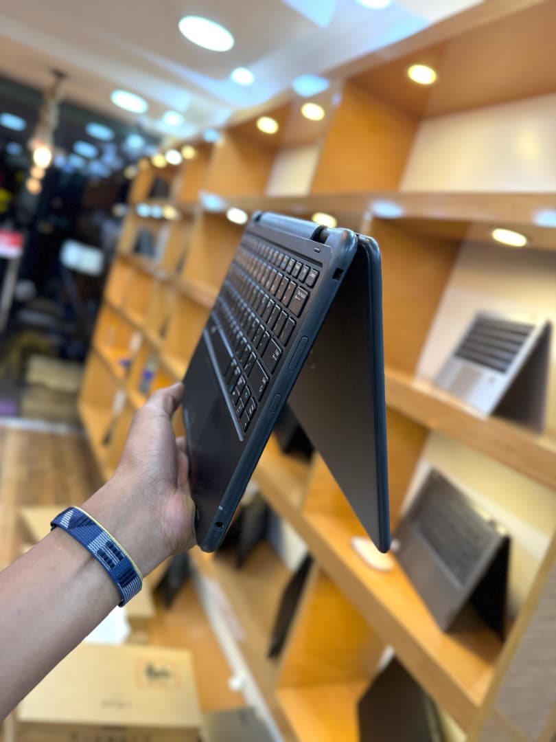 DELL LATITUDE 3190 thumbnail 4