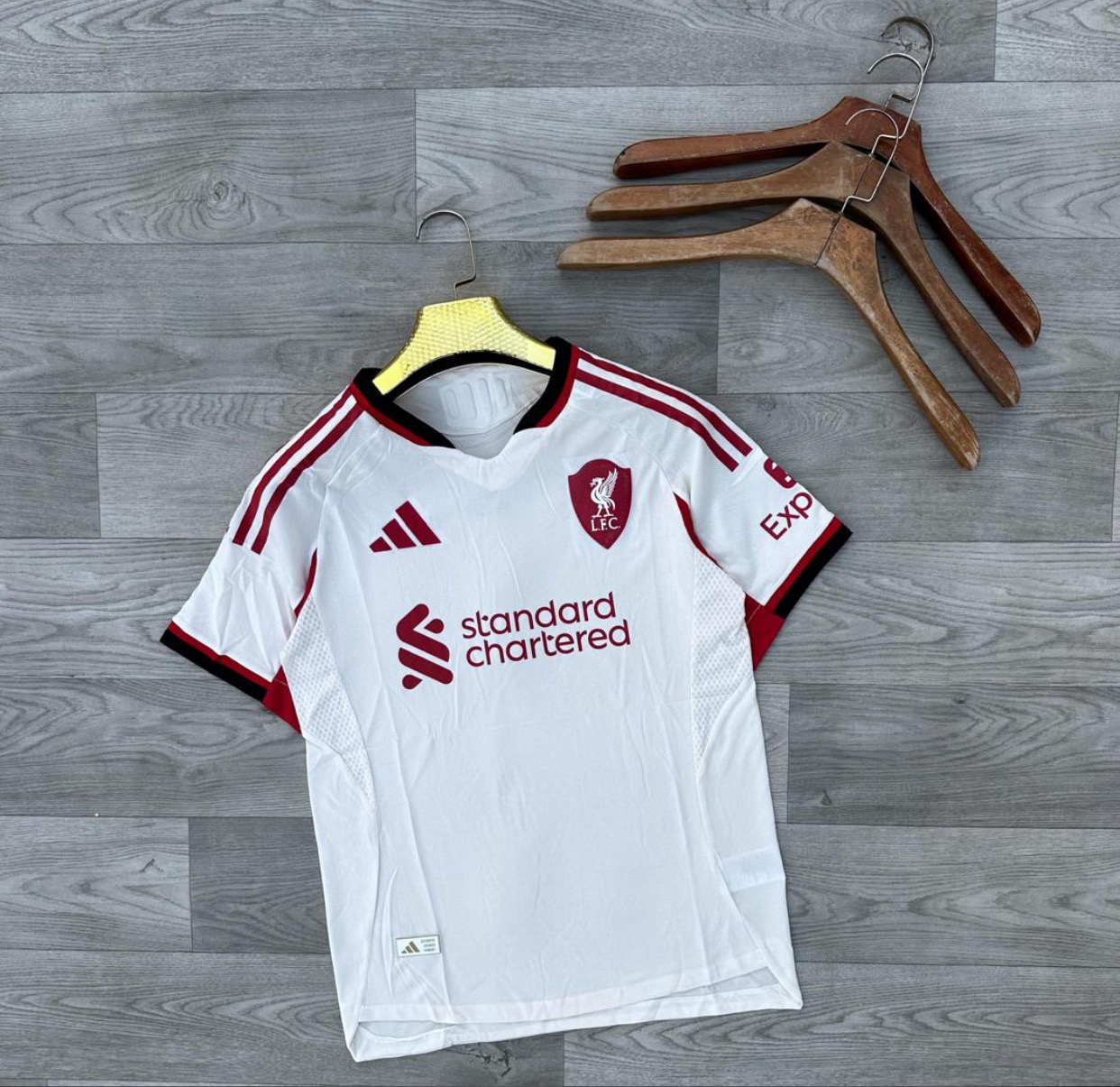 football jerseys thumbnail 4