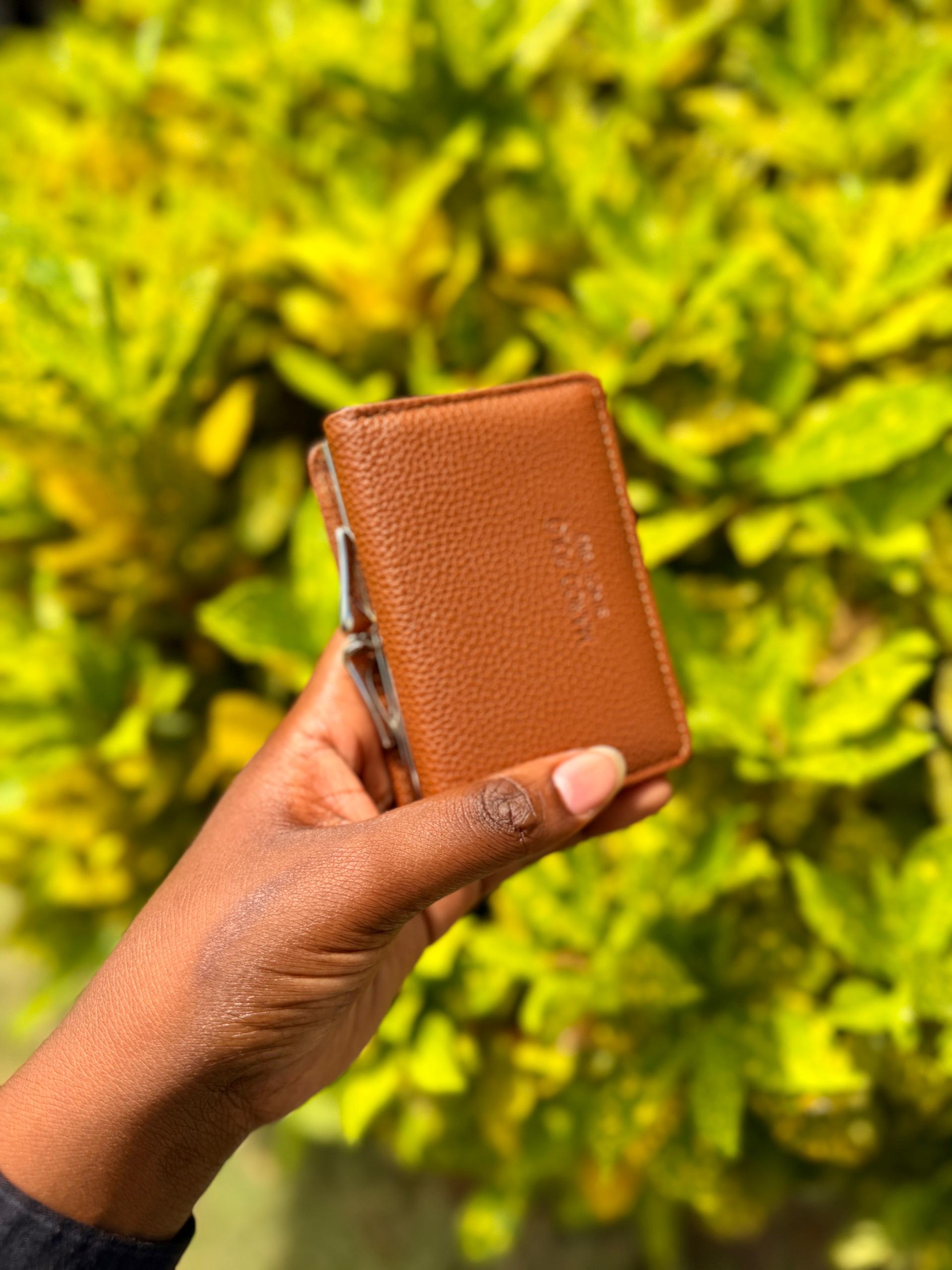 wallets thumbnail 3