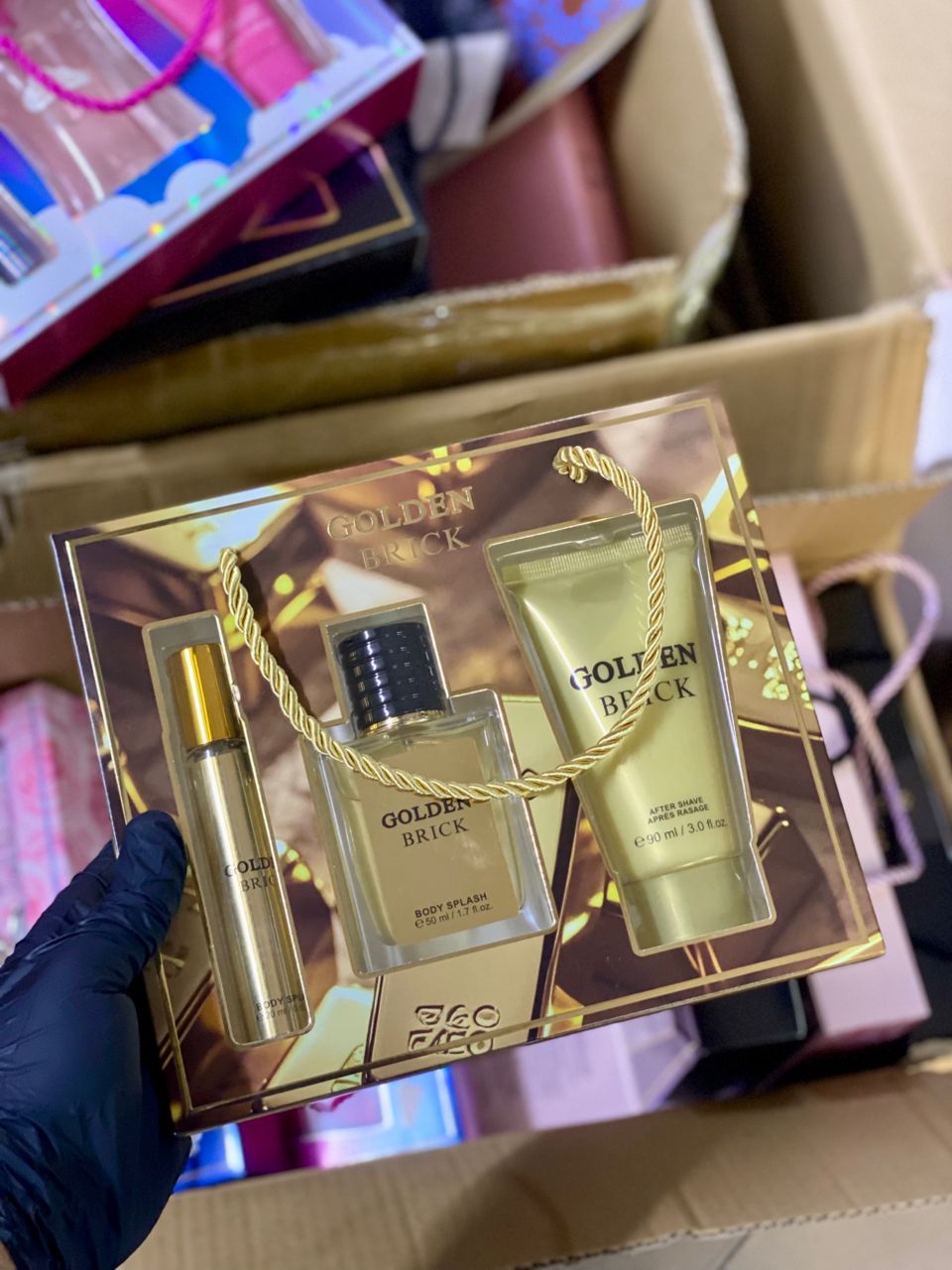 set of perfume thumbnail 5