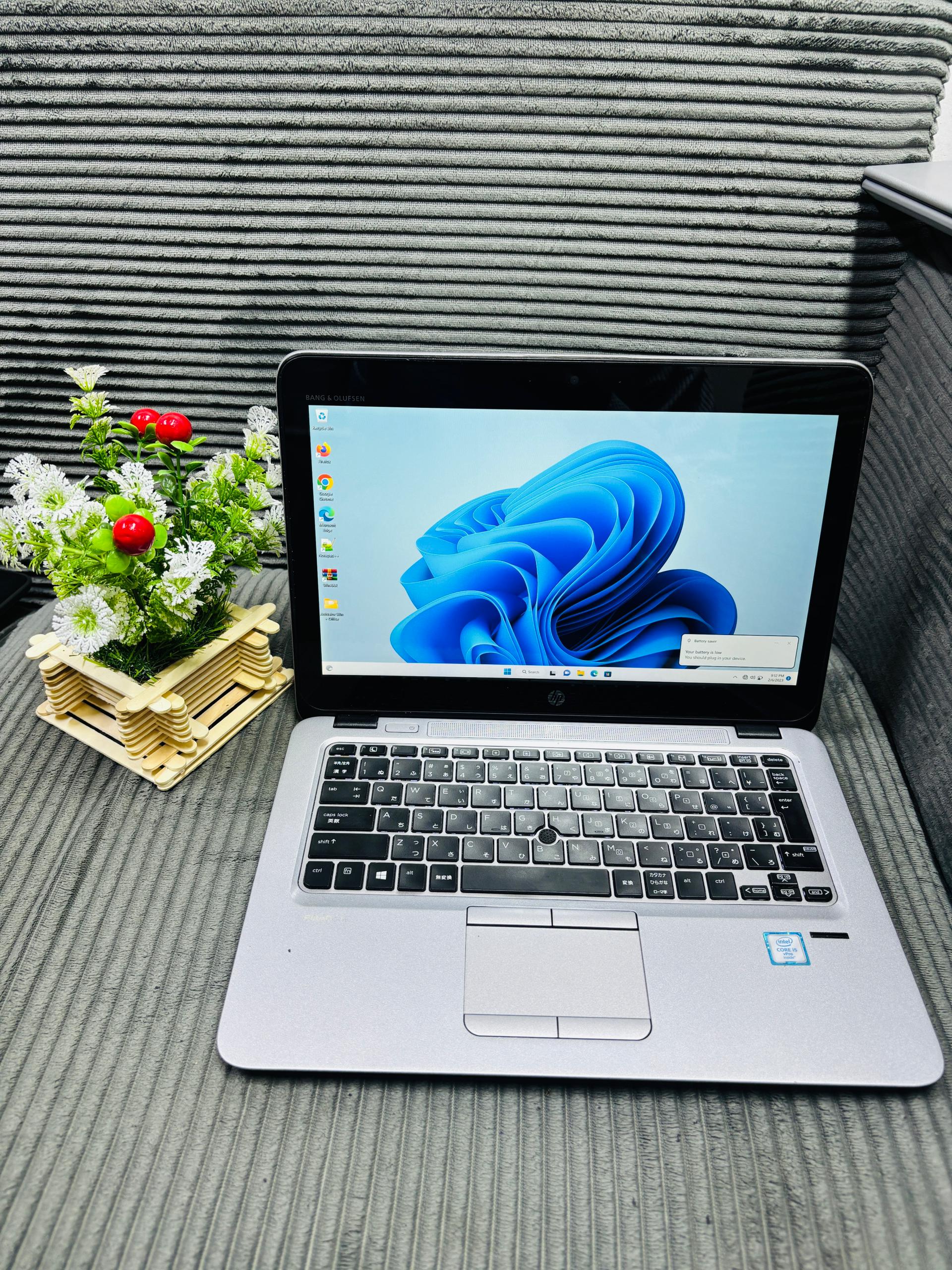 HP ELITEBOOK 820G3
 - Image 1