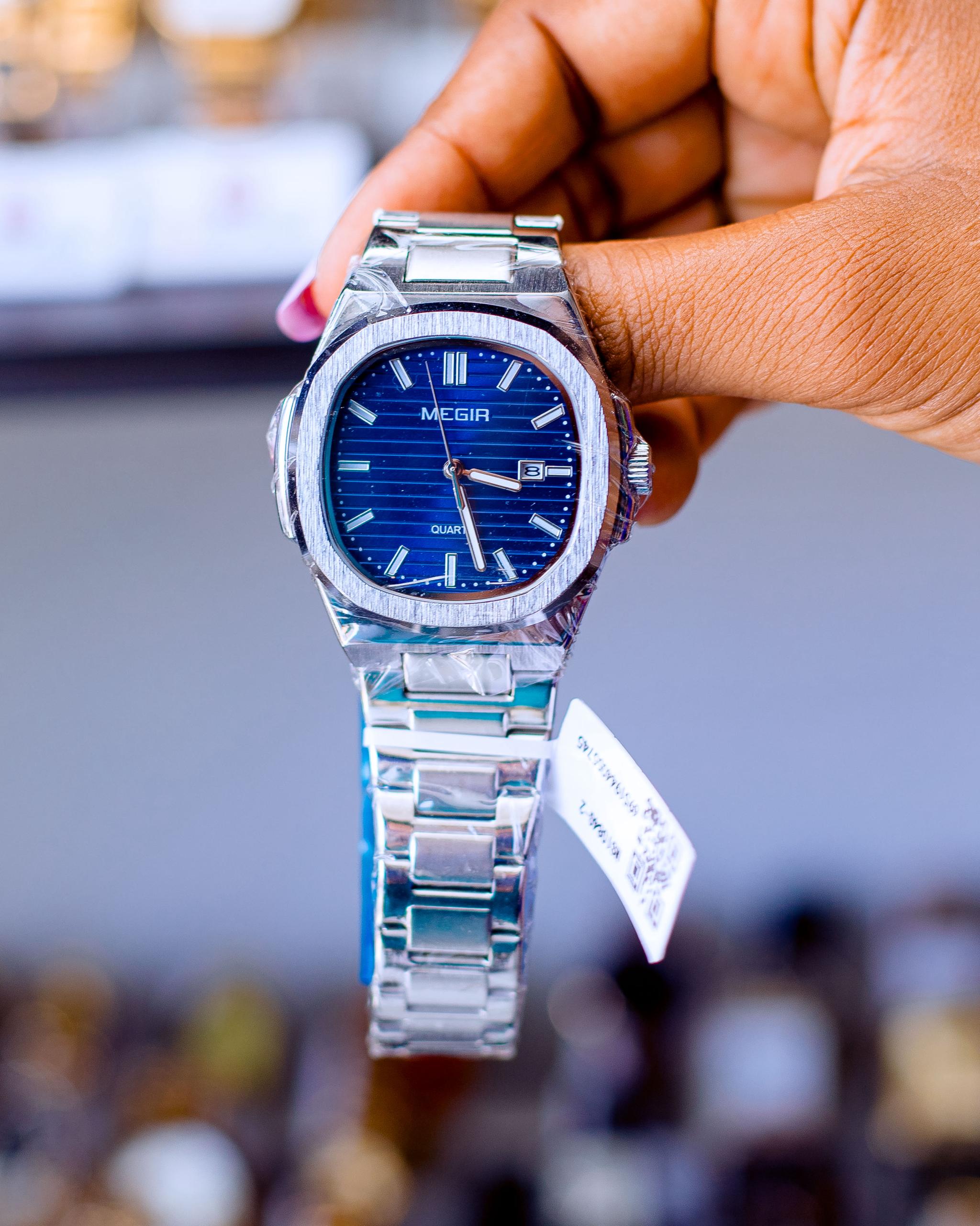 Megir watch  thumbnail 2