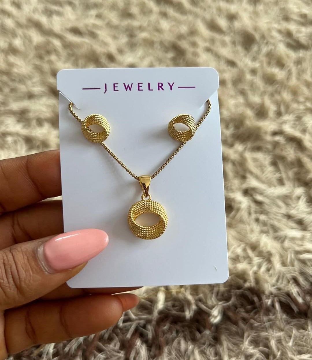Necklace & Earings thumbnail 2