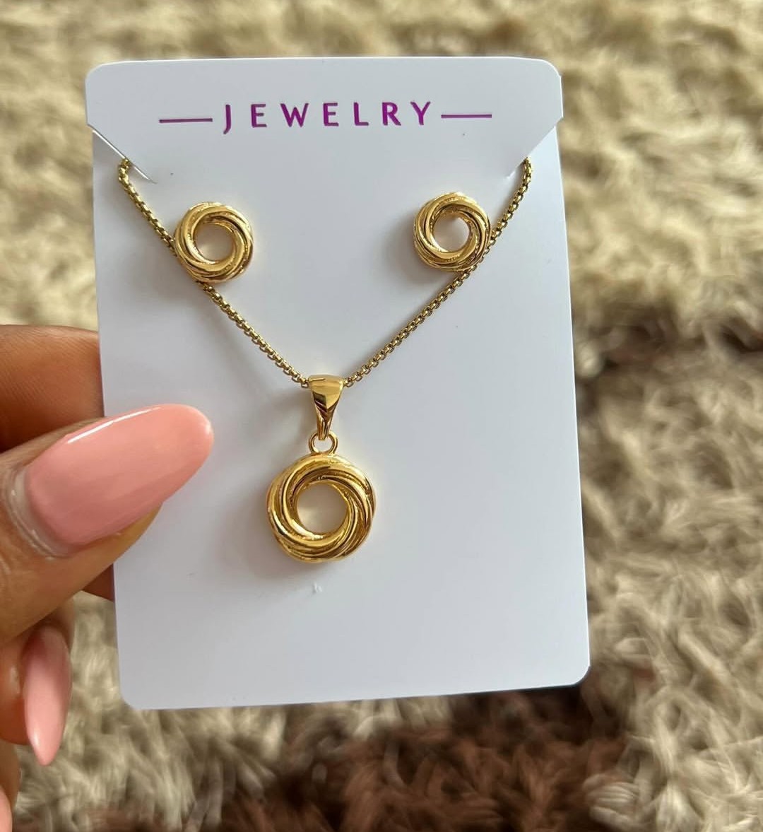Necklace & Earings thumbnail 3