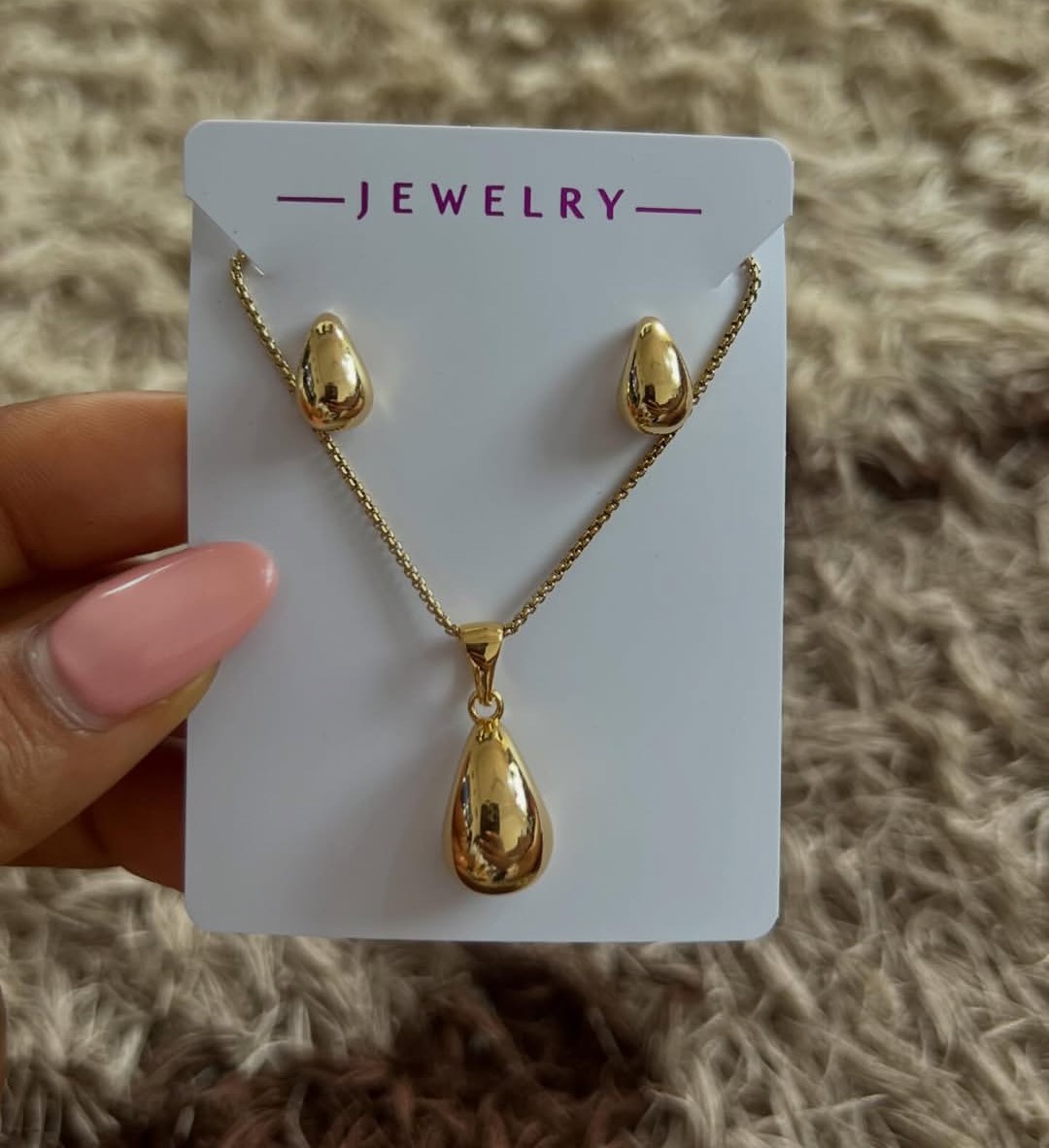Necklace & Earings thumbnail 4