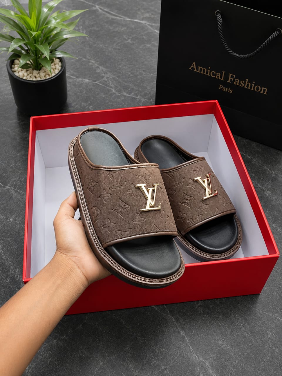 OFICIAL SANDLE