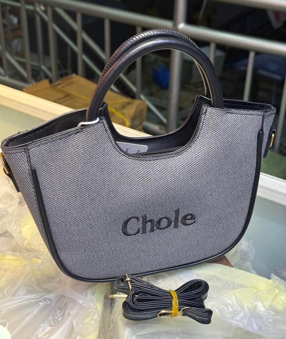 handbags  thumbnail 3