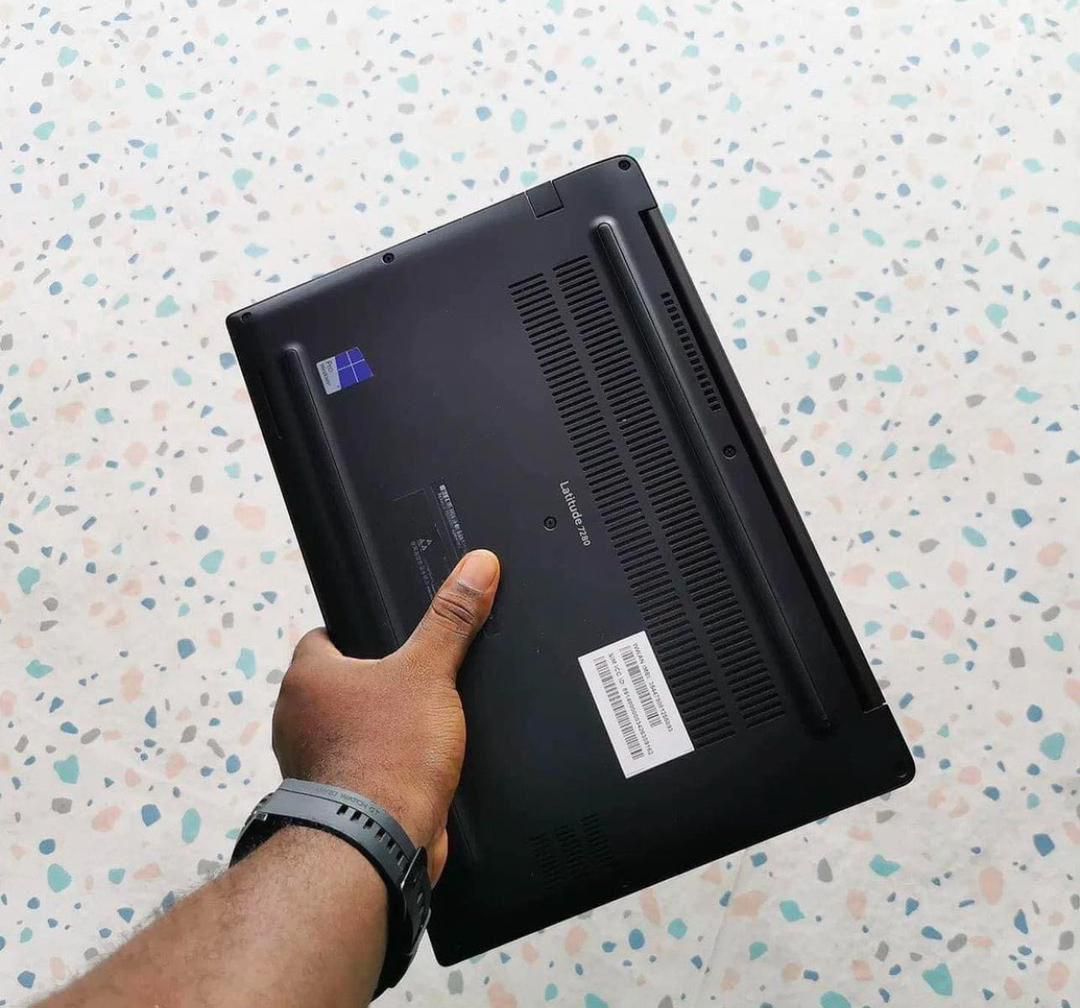 Dell Latitude 7280 thumbnail 3