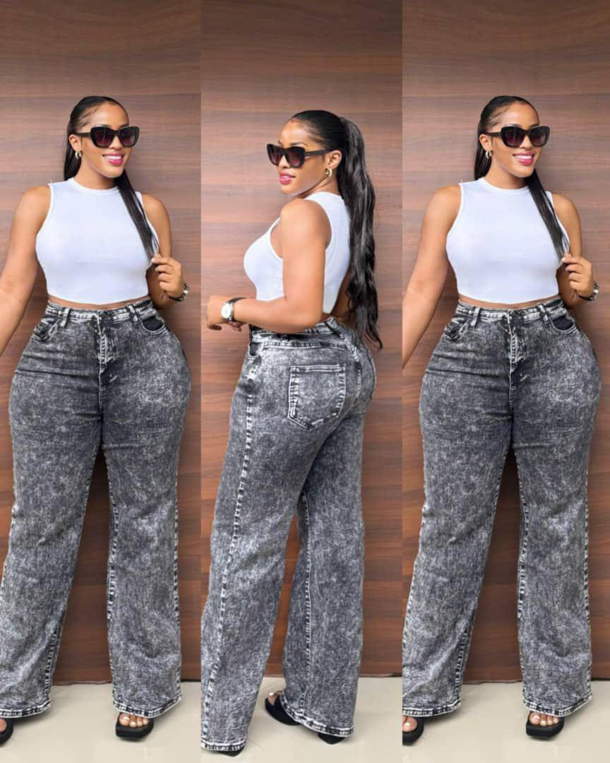 women jeans - Image 1