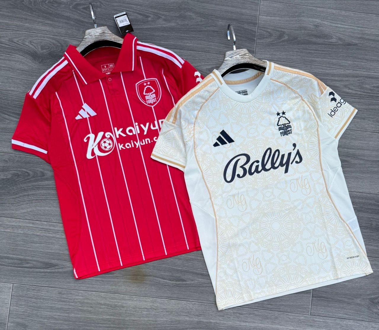 NOTTINGHAM FOREST JERSEYS  - Image 1