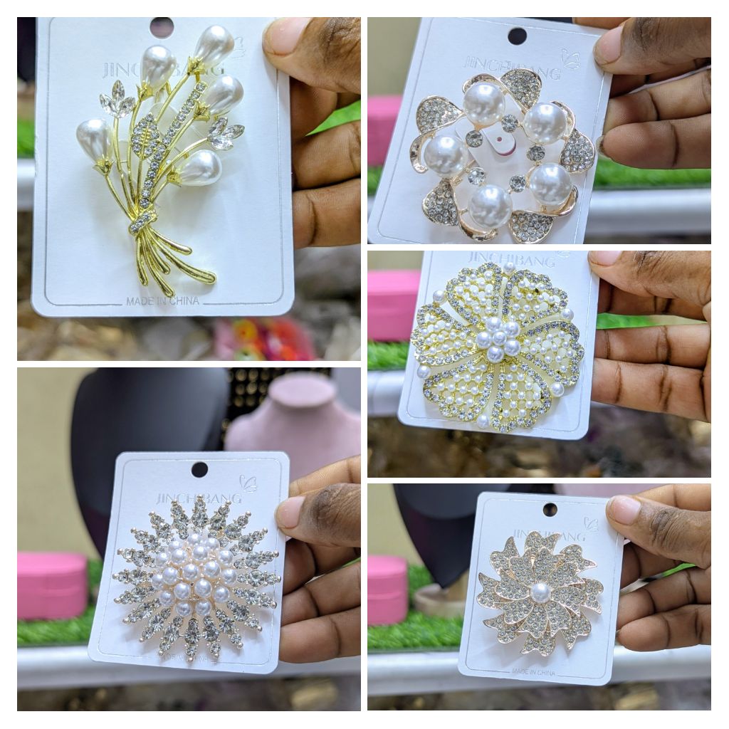 BROUNCH PIN - Image 1