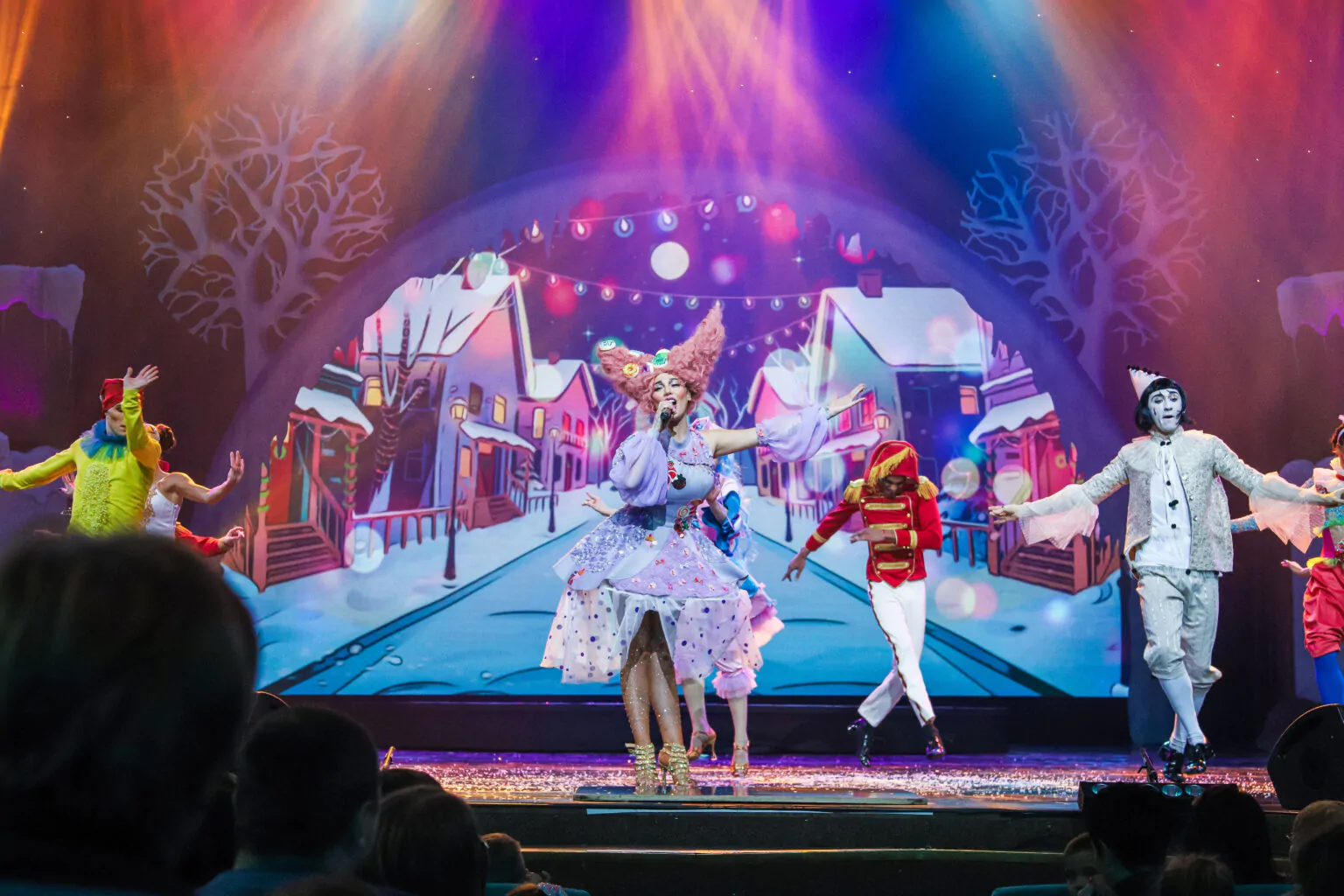 PALACE UKRAINE NEW YEAR