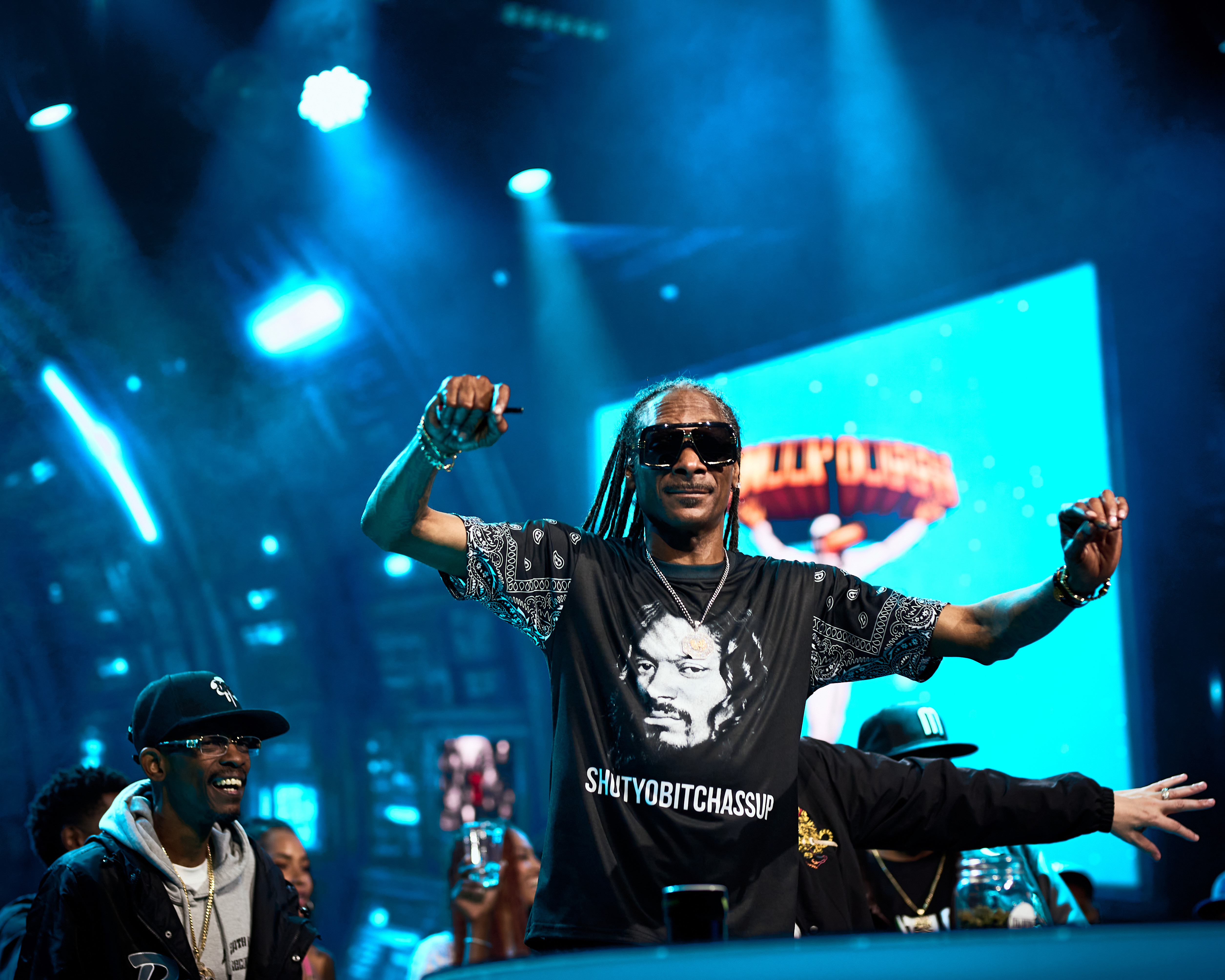SNOOP DOGG "LIVE FROM THE MOTHERSHIP 2"