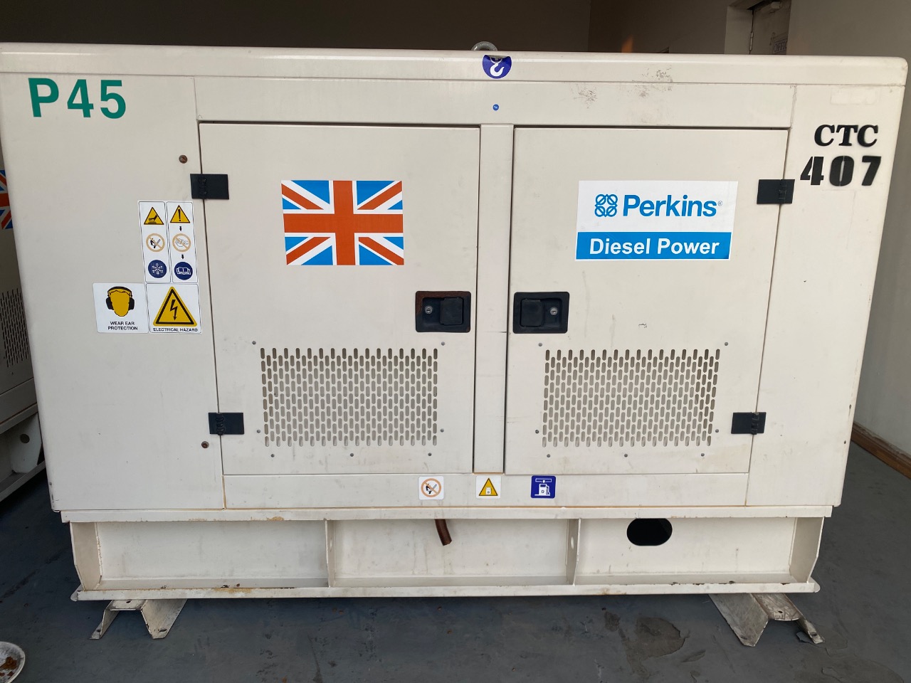 CTC-407 45 KVA Perkins — photo 4