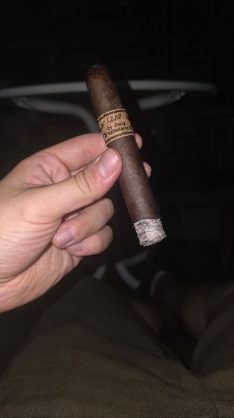Oscar Valladares Leaf by Oscar Maduro shared by Riccardo
