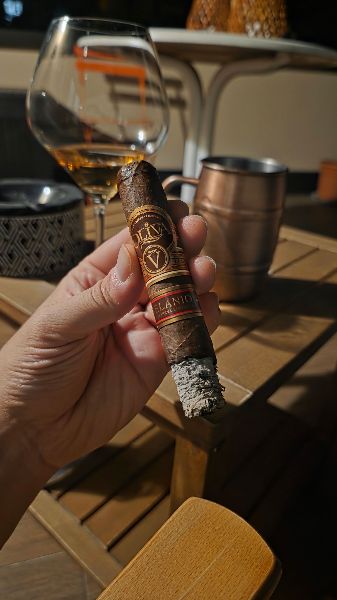 Oliva Serie V Melanio Edición Año 2025 shared by Riccardo