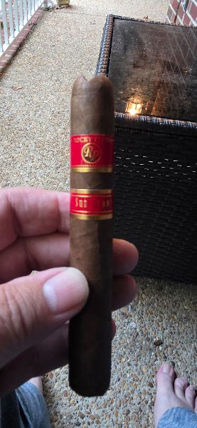 Rocky Patel Sun Grown shared by Sir