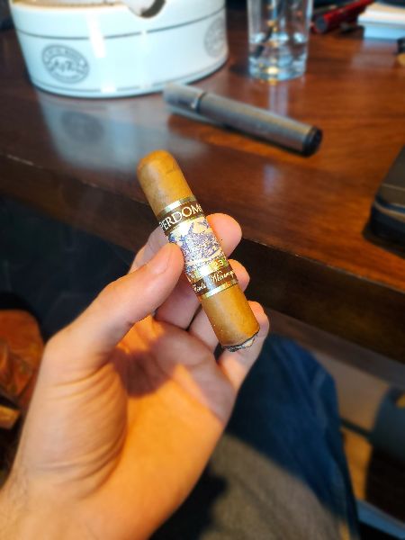 Perdomo Lot 23 shared by Burnout