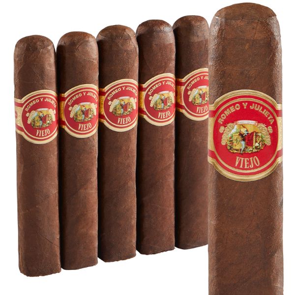 Romeo y Julieta Viejo shared by Matthew