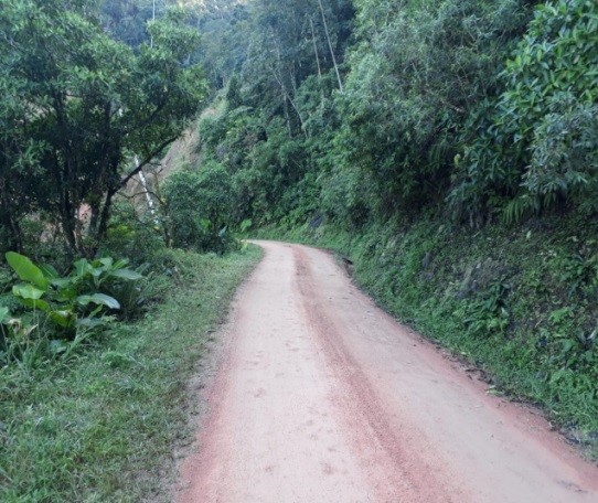 Estrada Rio do Júlio