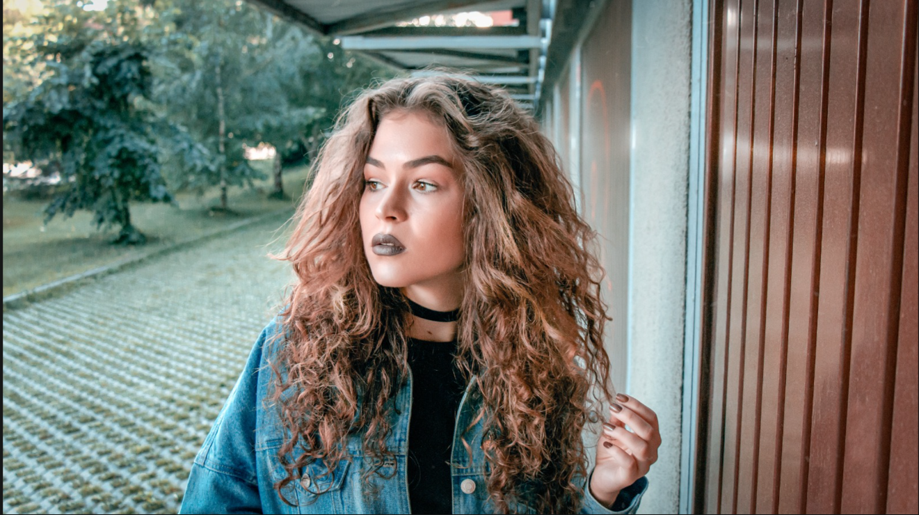Selecting a raw, unedited vintage portrait inside Citrus to maintain human texture